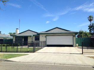 1602 W Oleander Ave, Fresno, CA 93706