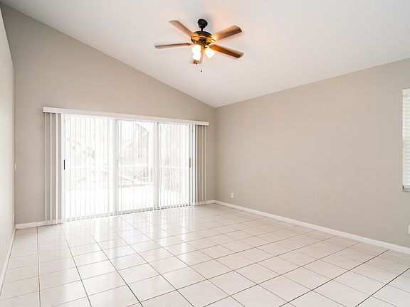 4th image of 23410 Serene Meadow Dr S