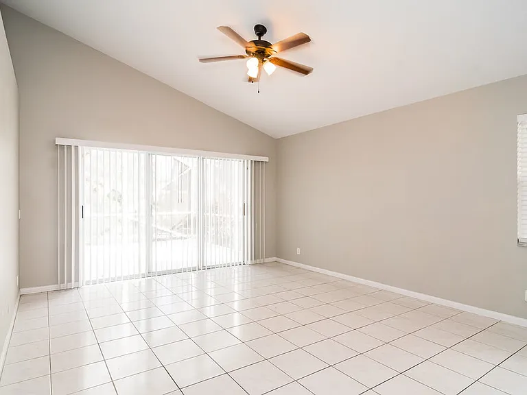 23410 Serene Meadow Dr S — Photo 4