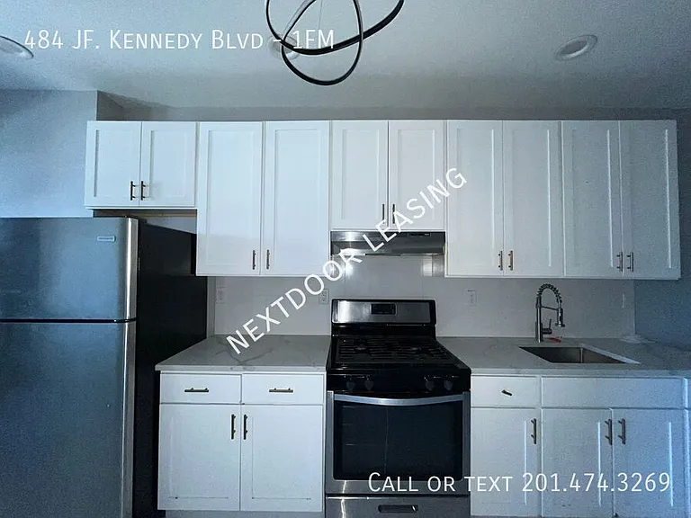 484 John F Kennedy Blvd #1FM — Photo 4