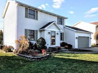 6940 Deborah Ln, Niagara Falls, NY 14304