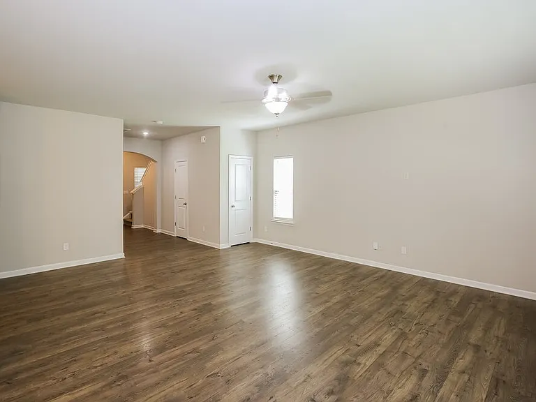 1019 Helms Rd — Photo 6