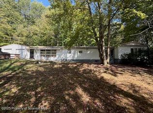 68 Midland St, Simpson, PA 18407