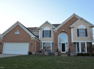 20520 Ashford Ct, Strongsville, OH