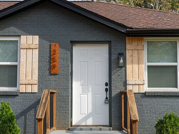 3rd image of 359 Ryder Ave