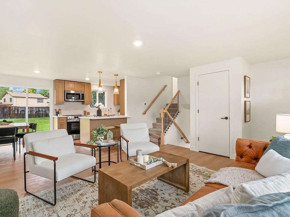 1st image of 743 Scotch Elm Dr