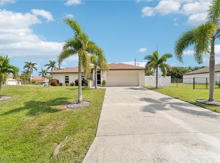 4021 SW 15th Pl, Cape Coral, FL 33914