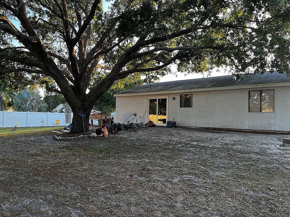 2nd image of 1502 Tarpon Ave