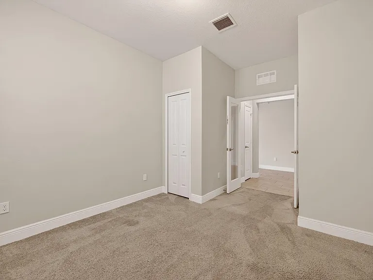 10916 SW Robbia Way — Photo 19