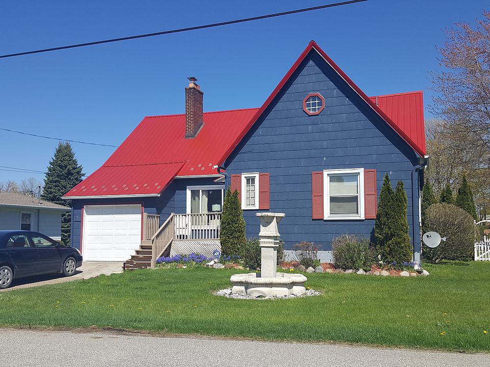 1st image of 517 Roslyn Ave