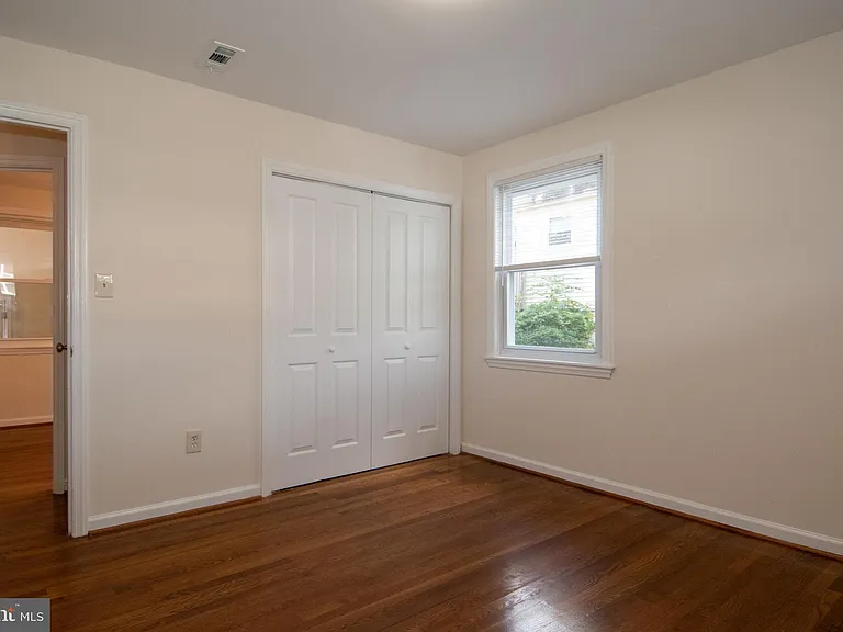 6733 Gouthier Rd — Photo 15