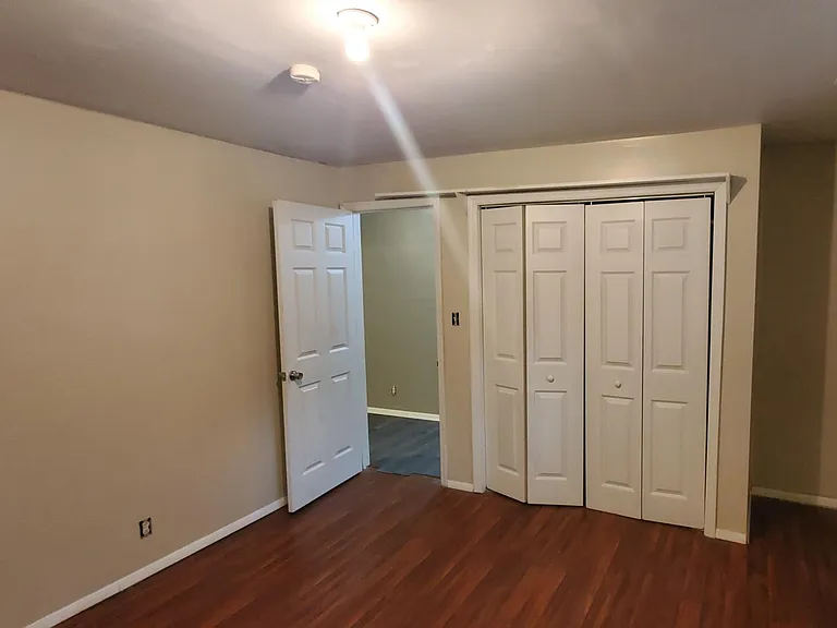1310 Wellington West Dr — Photo 15
