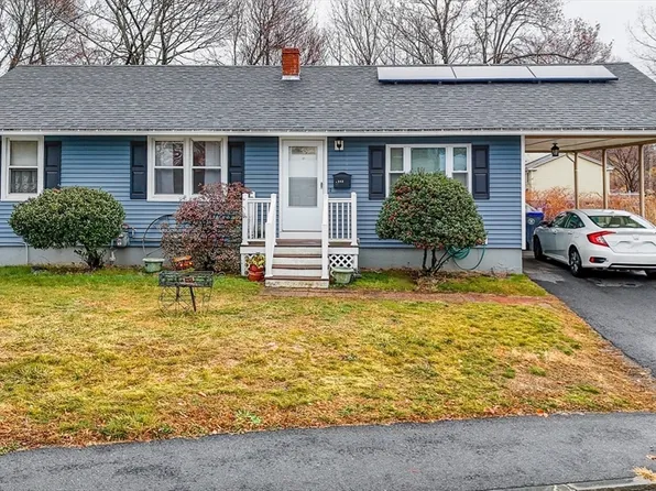 362 Lowell St, Methuen, MA 01844