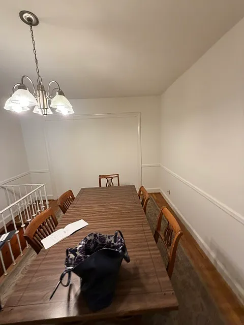 6 bed, 2280 sqft, $4,400 — Photo 2