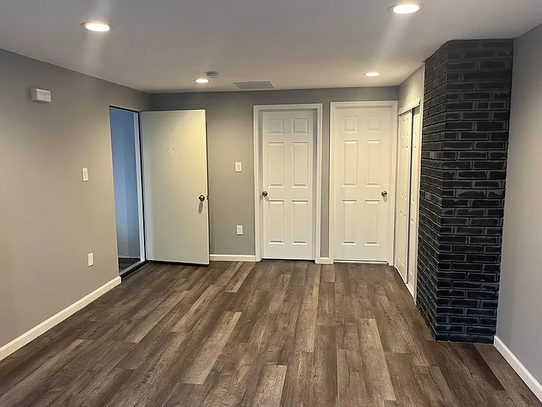 16208 Alson Way — Photo 2