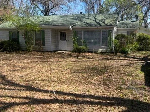 (undisclosed Address), Pine Bluff, AR 71603