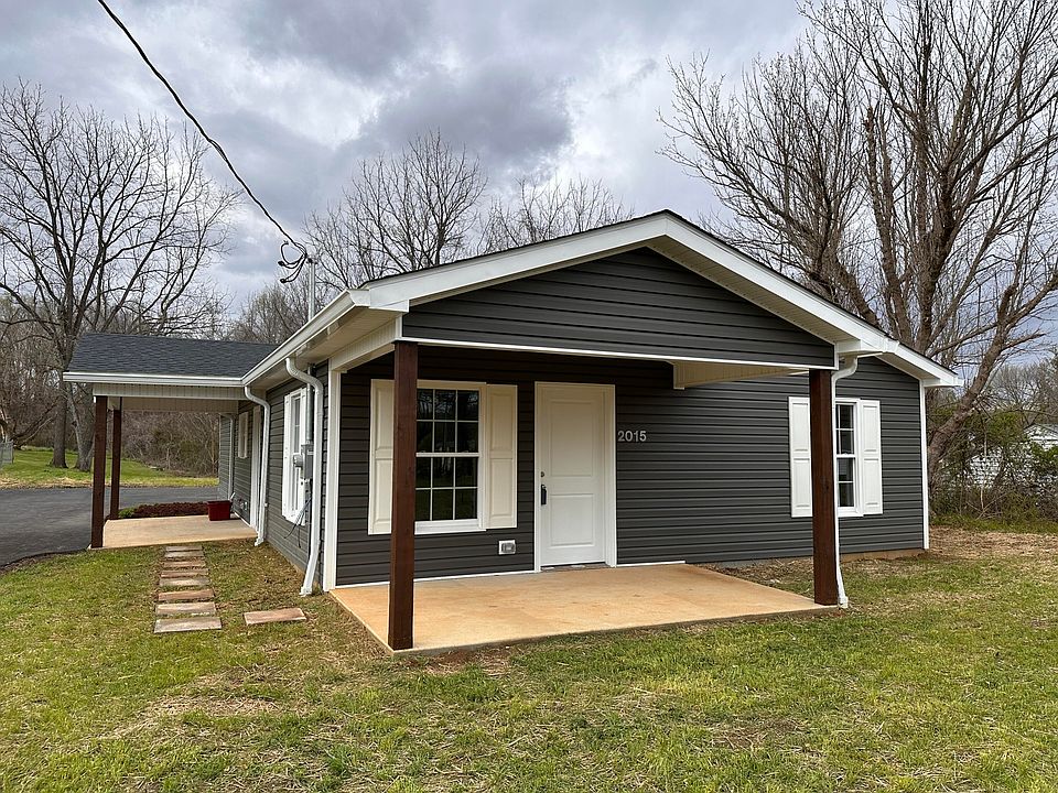 2015 E Unaka Ave, Johnson City, TN 37601 Zillow