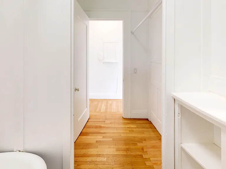 225 Fell Street — Photo 5