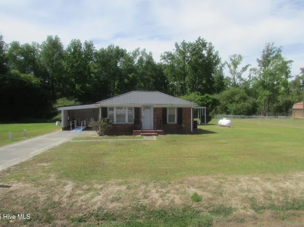 186 Rainbow Road, Warsaw, NC 28398