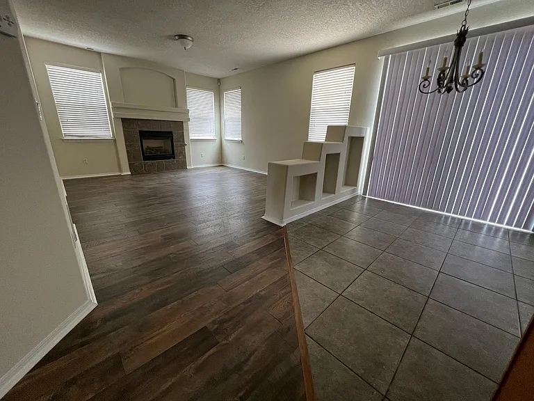 2736 Corte Marbella SE — Photo 12