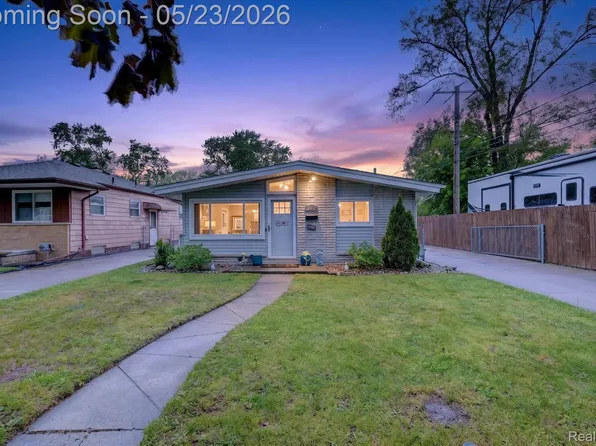 19033 Gillman St, Livonia, MI 48152