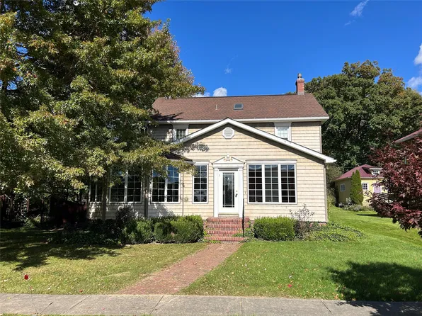 903 Washington St, Conneautville, PA 16406