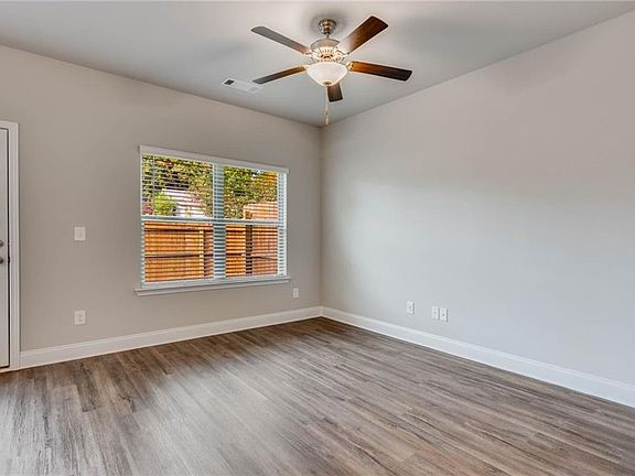 3rd image of 500 Rockfern Ct