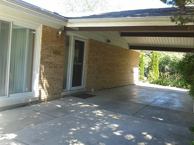 1st image of 675 Hyacinth Pl