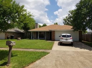 5302 Susanna Dr, Bossier City, LA 71112