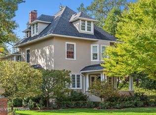 330 Cumnor Rd, Kenilworth, IL 60043