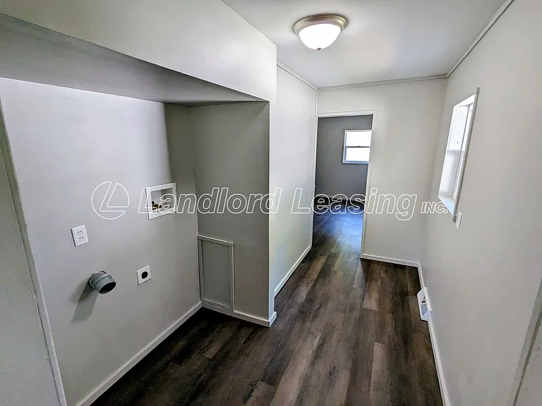 3502 Lowell Ave — Photo 14