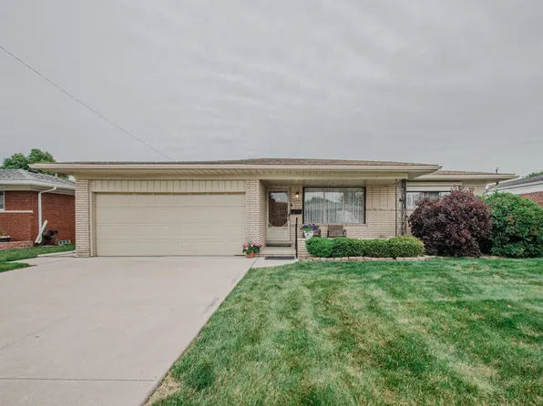 28660 Flanders Ave, Warren, MI 48088