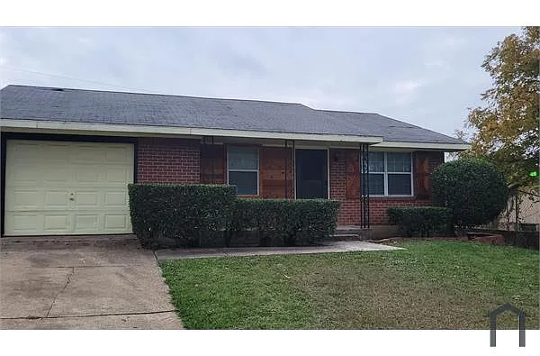 4136 Wilshire Blvd photo 1