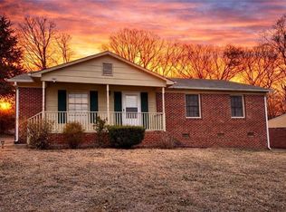 717 Belmont Dr, High Point, NC 27263