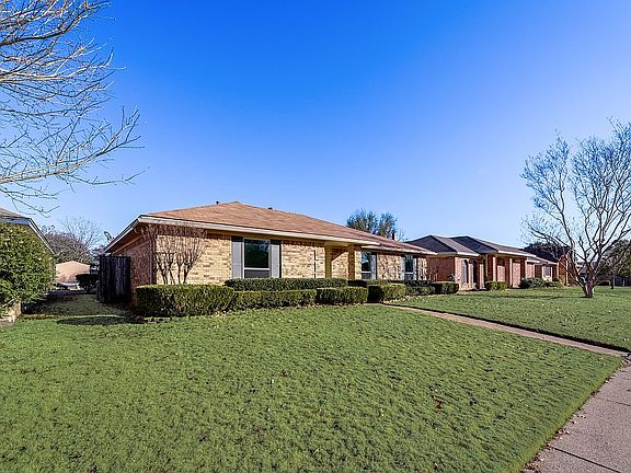 2nd image of 2428 Creighton Dr