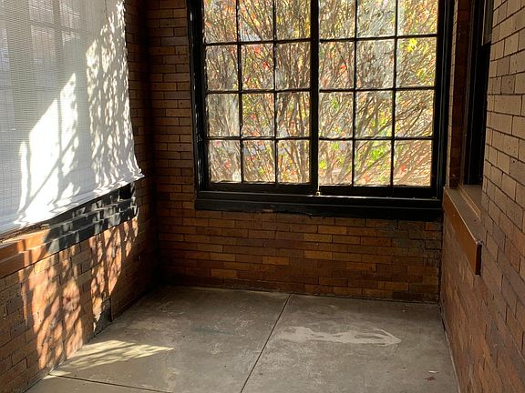 Enclosed Porch