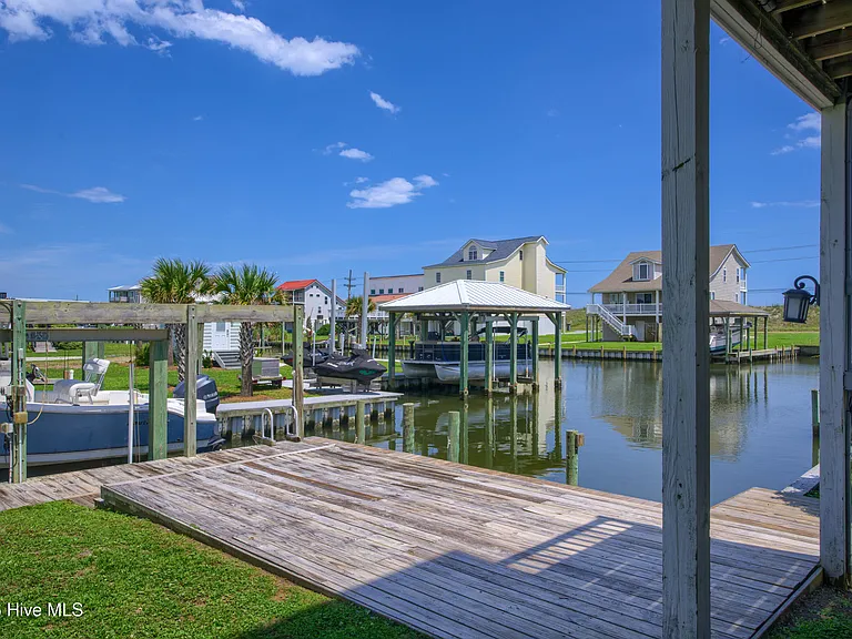 306 Marina Way — Photo 26