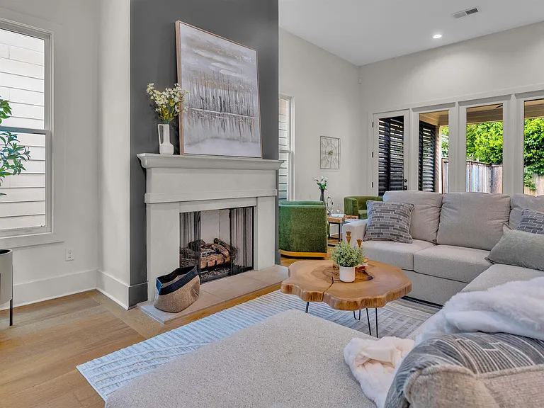 4167 Meade Village Cv W — Photo 6