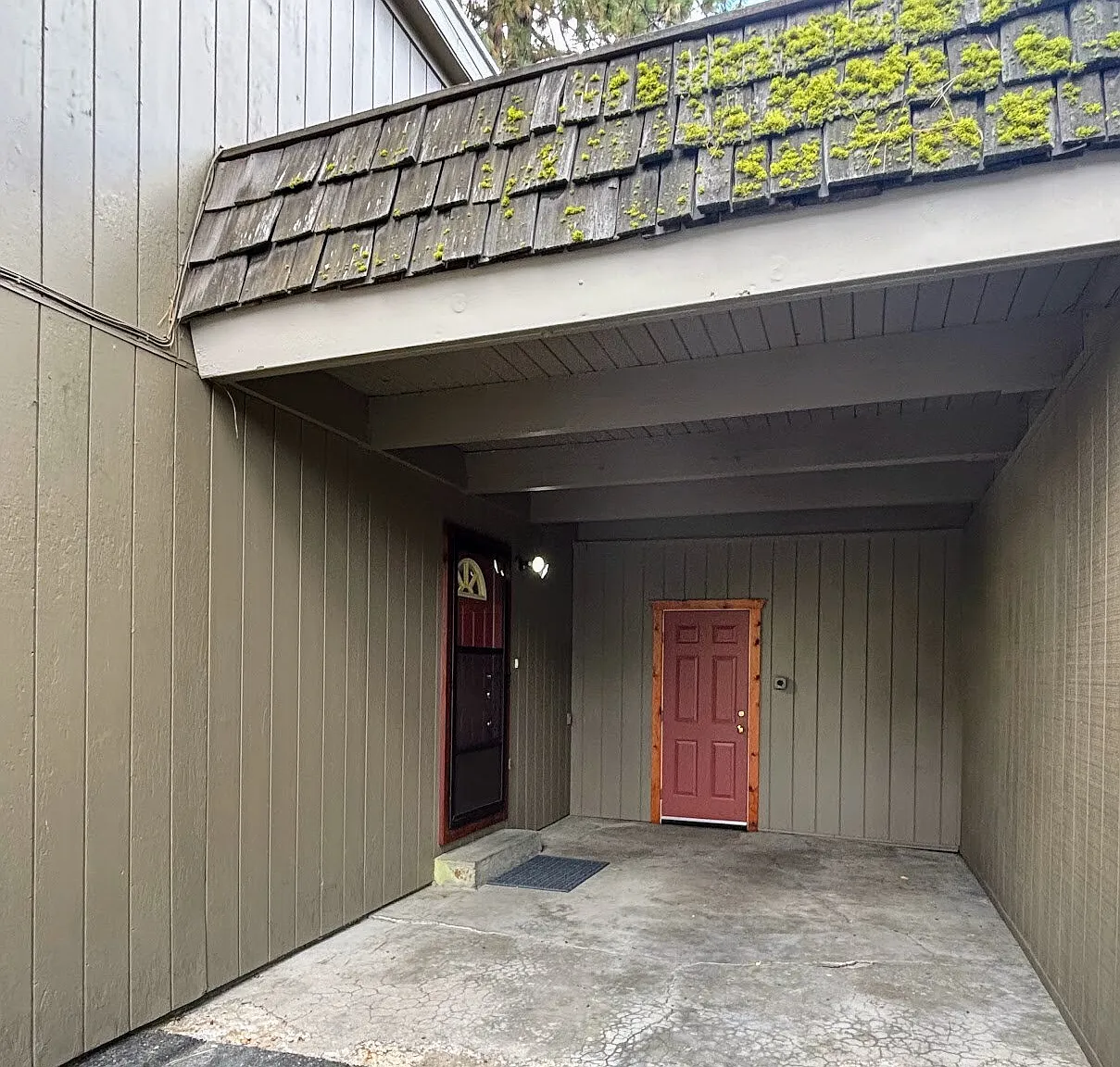 3 bed, 1.5 bath, 1240 sqft, $2,900 — Photo 1