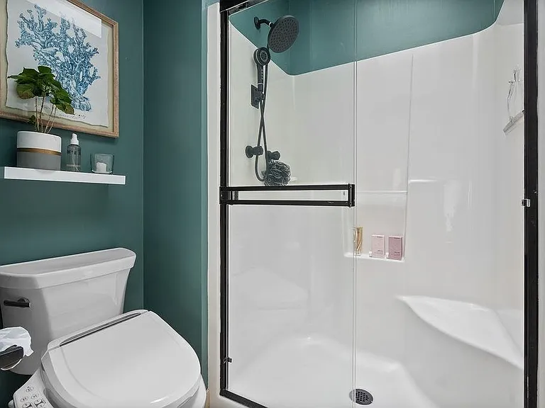 116 Parkside Dr — Photo 17