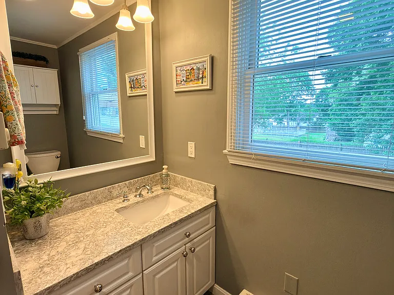 101 Mann St — Photo 15