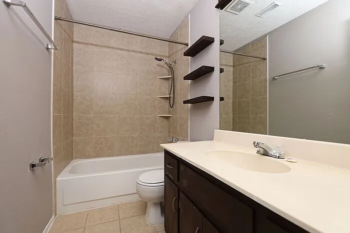 232 Pinewood Dr — Photo 8