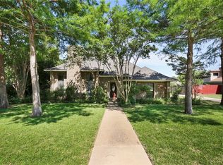 1846 Wedgewood Dr, Grand Prairie, TX 75050