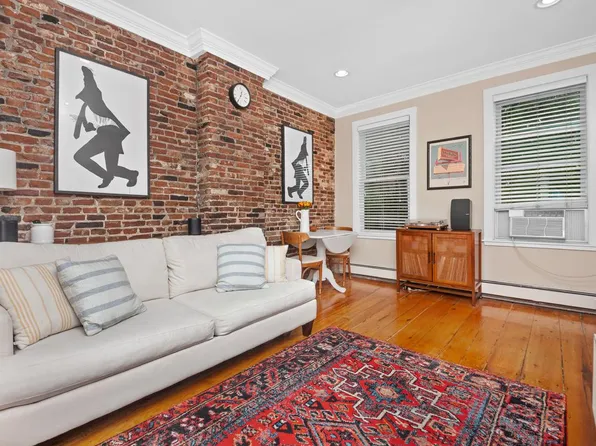10 Washington St #2, Charlestown, MA 02129