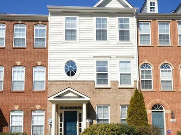 7022 Little Thames Dr, Gainesville, VA 20155