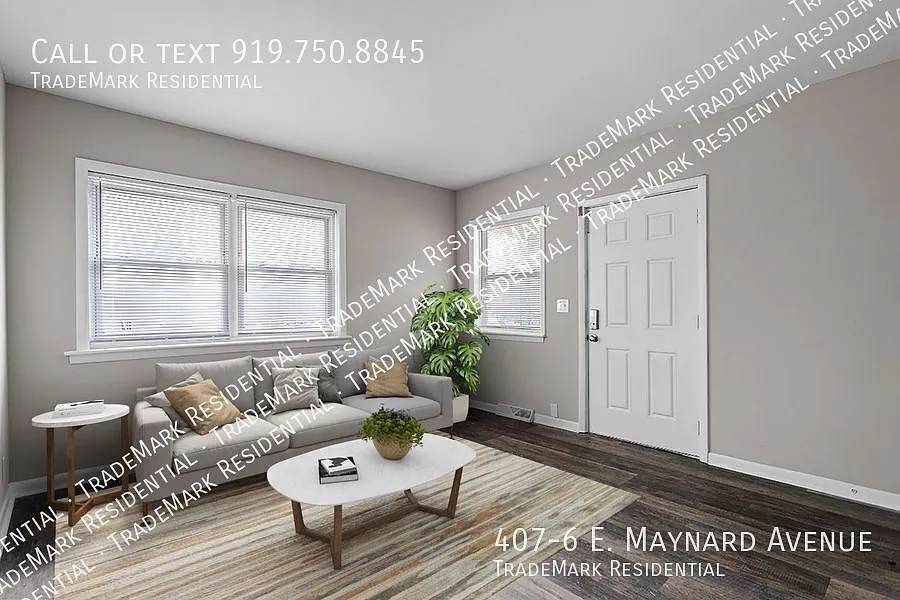 Beautiful 3 bedroom 1 bath duplex — Photo 3