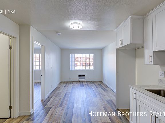 3rd image of 720 S Hoover St #109A