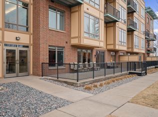 1070 Grandview Ct NE APT 100, Columbia Heights, MN 55421