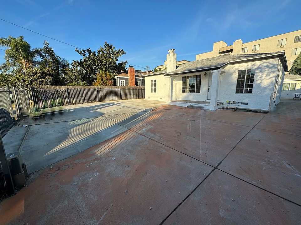 1st image of 6836 Vantage Ave