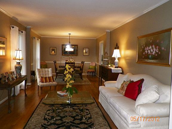 Dining Room / Living Room Combo 